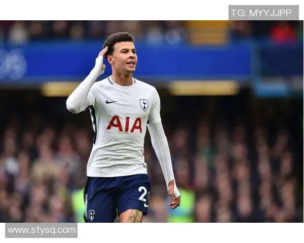 意甲赛场上迪马尔科助攻表现出色助力球队争夺冠军荣耀