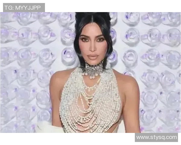 卡戴珊兄弟再亮相球场,助力湖人队收获连胜 卡戴珊兄弟再亮相球场,助力湖人队收获连胜