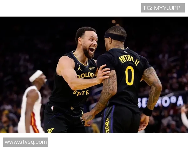 库里带领勇士豪取5连胜,再夺西部冠军资格 库里带领勇士豪取5连胜,再夺西部冠军资格