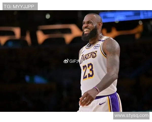 詹姆斯带队主场告负，湖人三连败！霍华德深夜发推：我们会重振雄风！